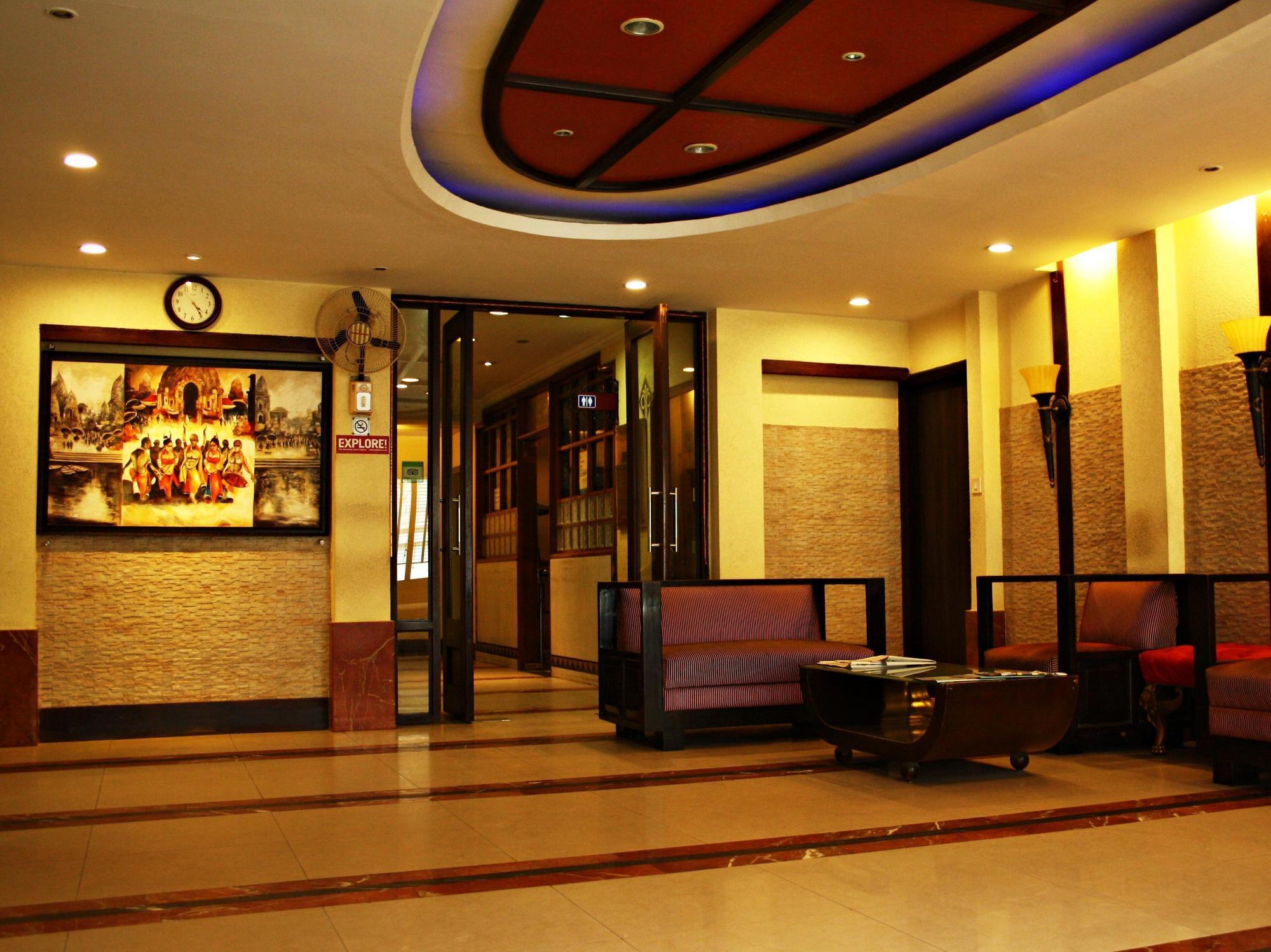 Hotel Pooja Palace New Delhi Eksteriør bilde